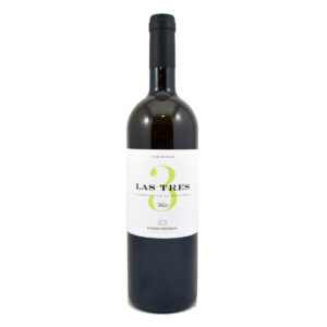 Botella de vino Las Tres Blanco – Chozas Carrascal, España – Casa Osorio